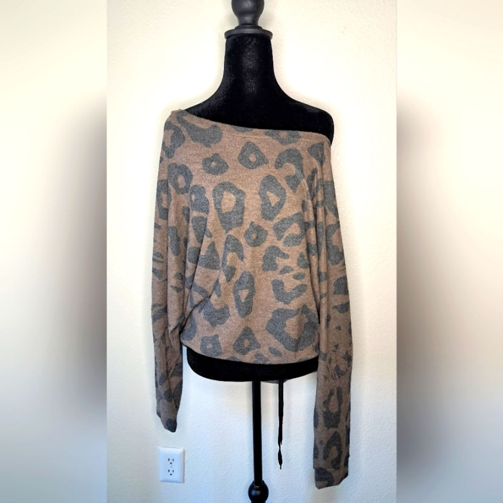 Chic Black Off-the-Shoulder Sweater with Cozy Knit